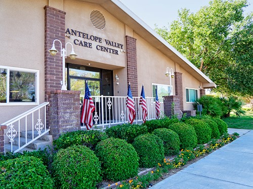 antelope-valley-care-center-image-1