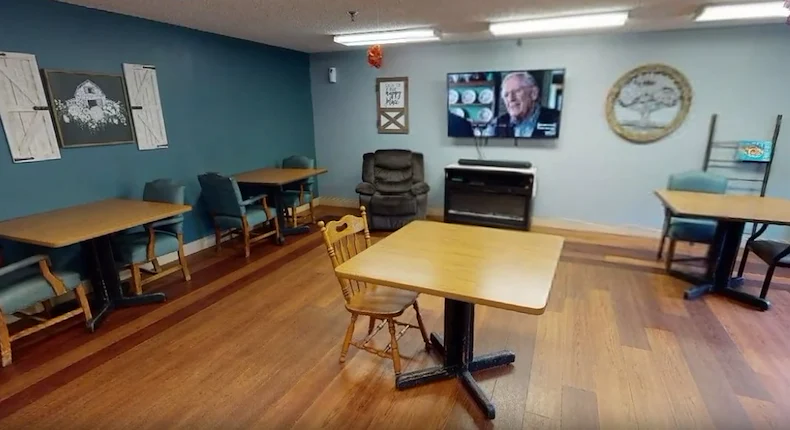 Image of Majestic Care Of North Vernon (3)