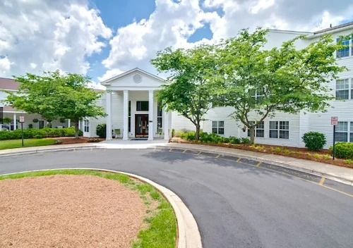 Image of The Carillon Senior Living (1)