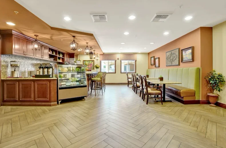 Image of Estancia Del Sol (6)