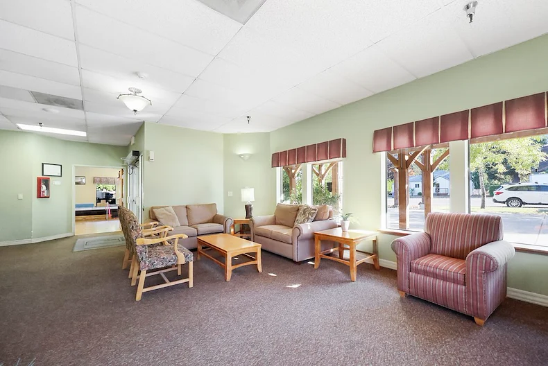 Image of Cascade Terrace Nursing Center (4)