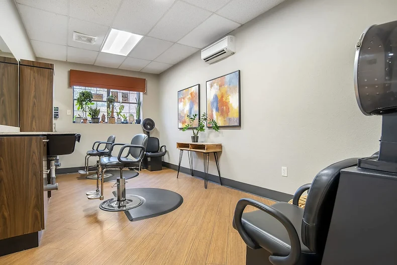 Image of Covenant Woods (7)