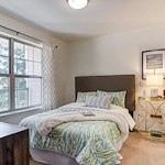 Sanford Estates Gracious Retirement Living Hawthorn Senior Independent Living in Roswell, Georgia apartment bedroom