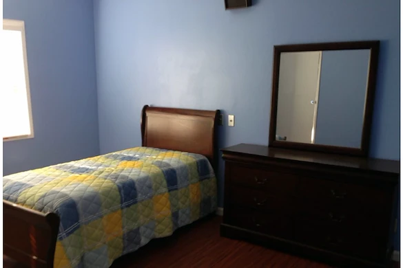 Image of CalOaks Senior Living (7)