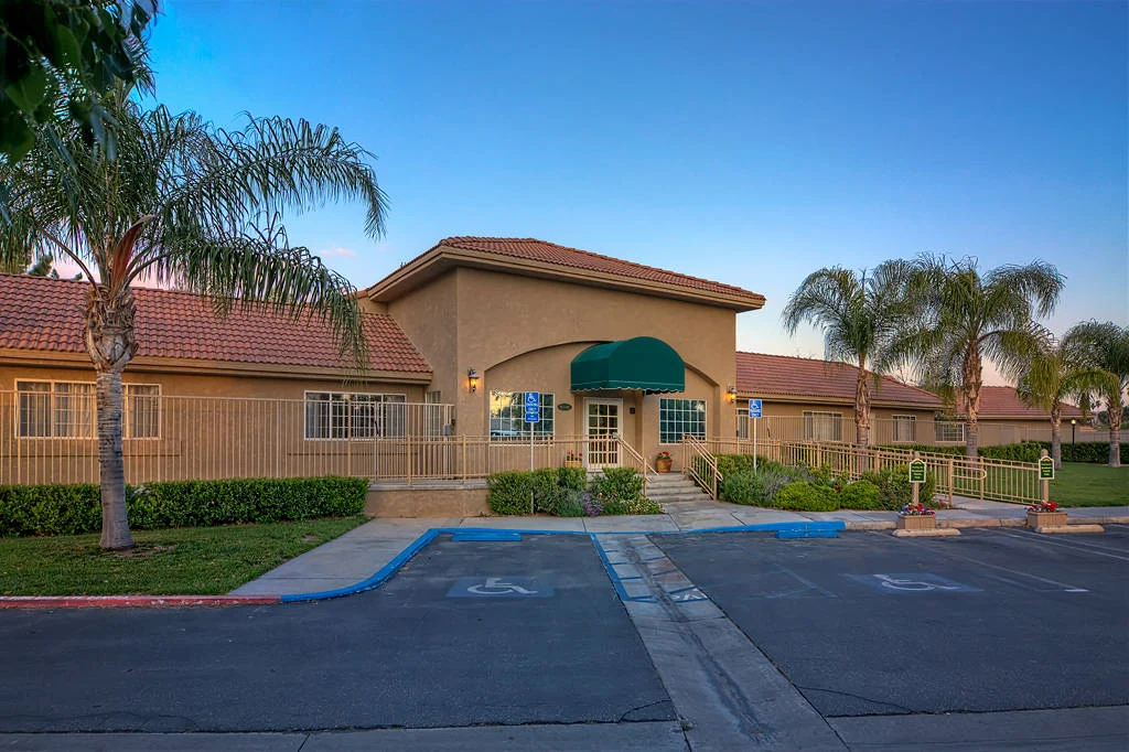 Image of Desert Hills Memory Care Center (1)