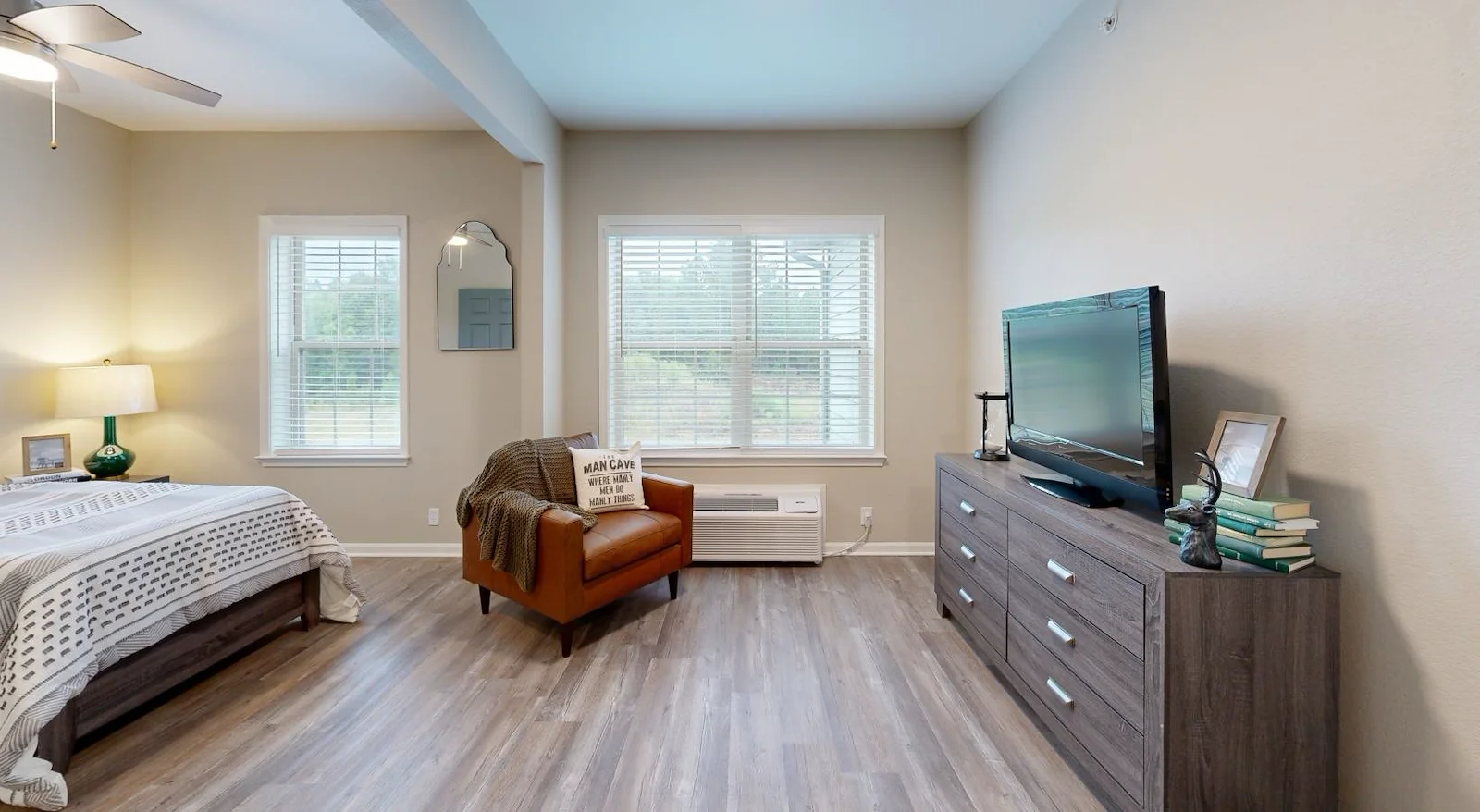 Image of The Pinnacle of Hattiesburg (9)