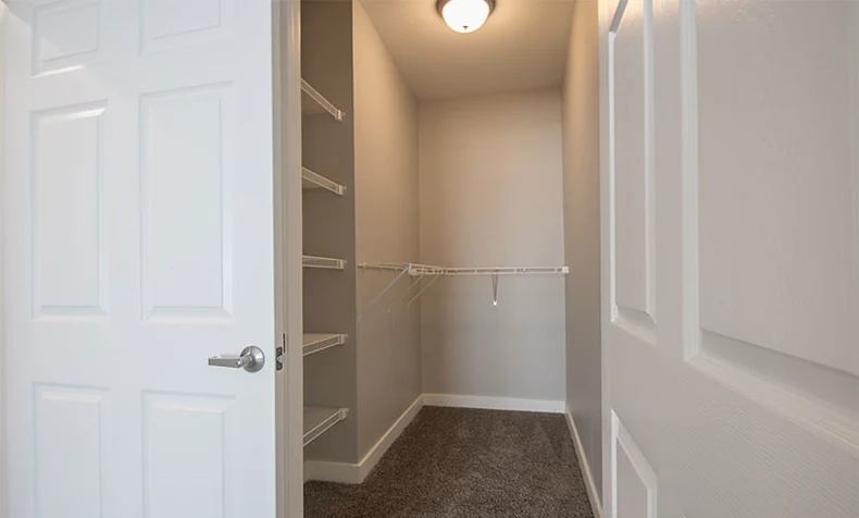 Image of The Residence at Overlook Ridge (8)