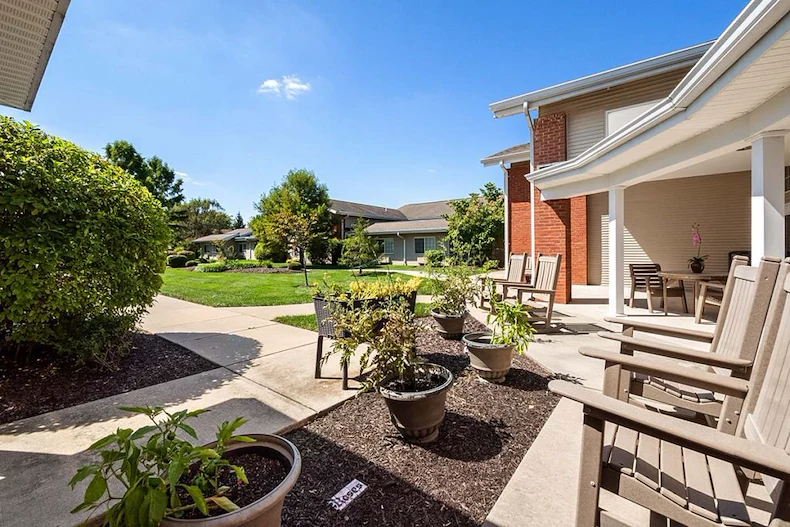 Image of EverTrue Meridian Village (2)