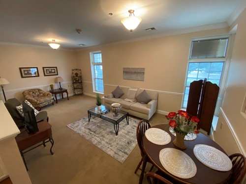 Image of Avia Senior Living Center (7)