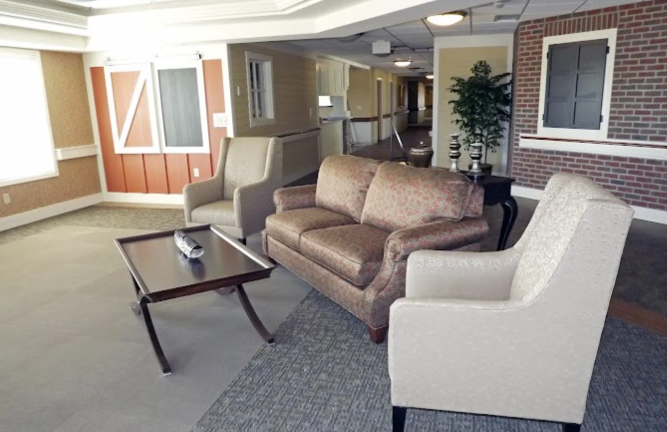 Image of Court House Manor (6)