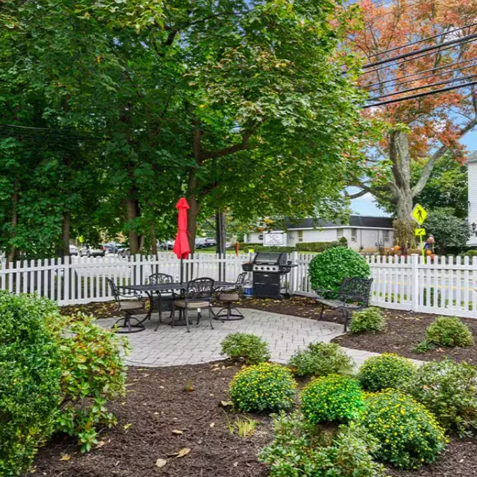 Image of Fox Trail Memory Care Living Lake Street (5)