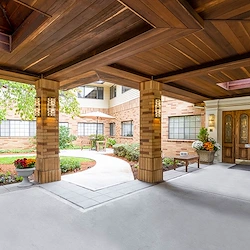 Image of West Hills Village Senior Residence (2)