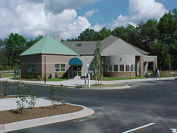 Image of Fenwick Landing Senior Care Community - The Dunroven (2)