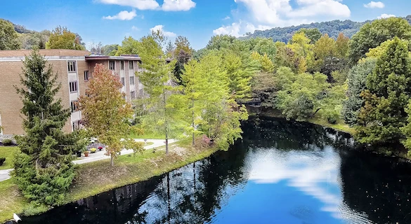 Image of Hill View Retirement Center (1)