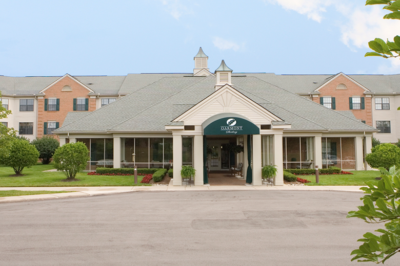 Image of Oakmont Sterling (1)