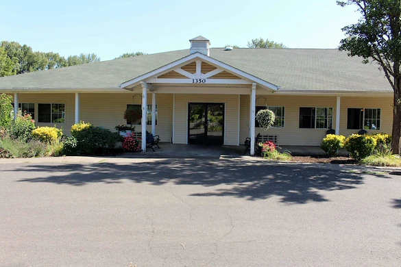 Image of River Park Senior Living (1)