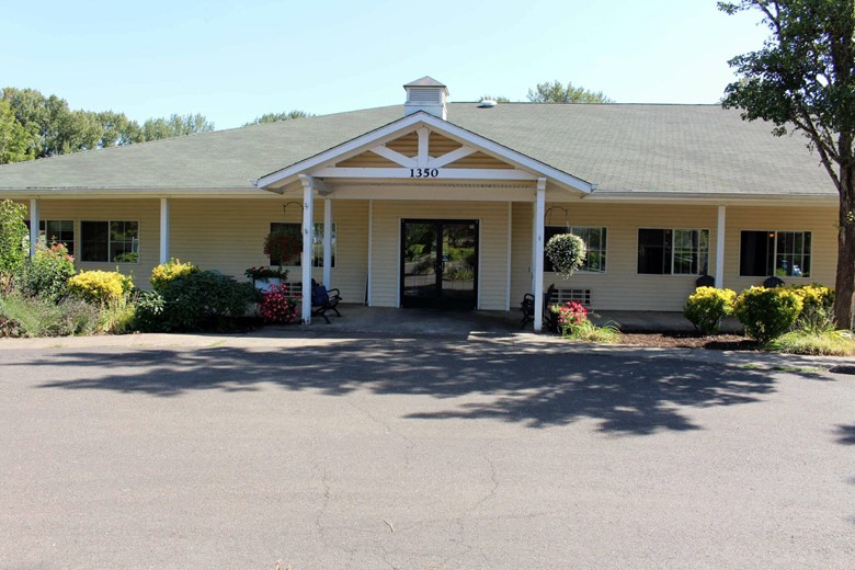 Image of River Park Senior Living (1)