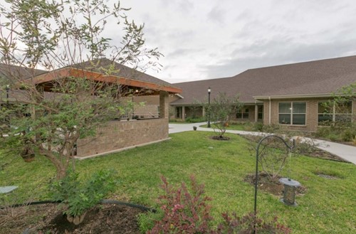 Image of Legend Oaks Healthcare And Rehabilitation - New Br (1)
