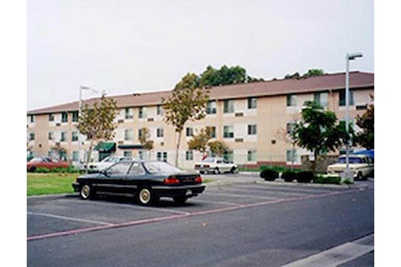 Image of Klein Manor (3)