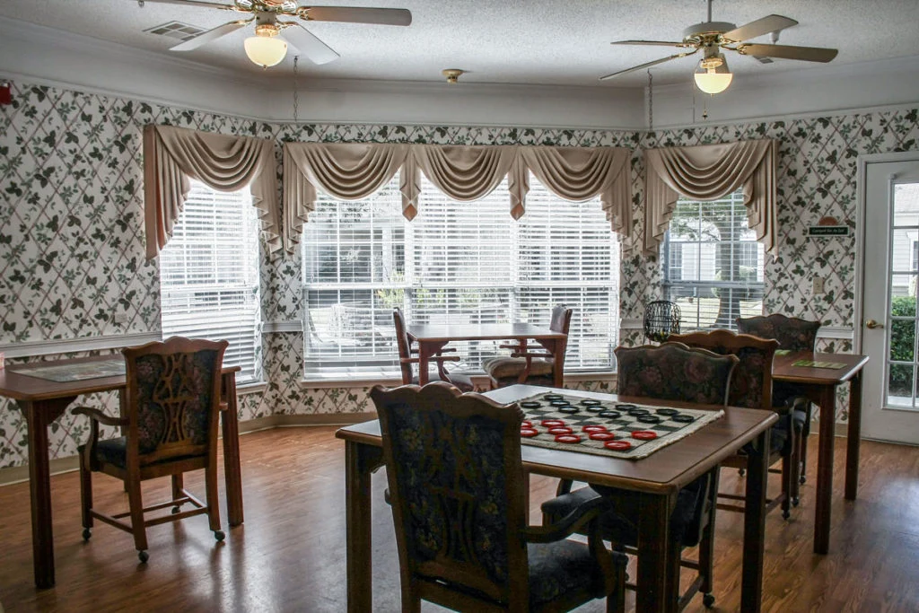 Image of Lakes at Gainesville Assisted Living (3)