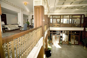 Image of Shawnee Place Apartments (2)