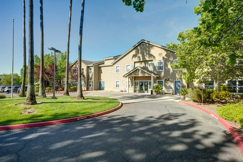 Image of Vista Roseville (1)