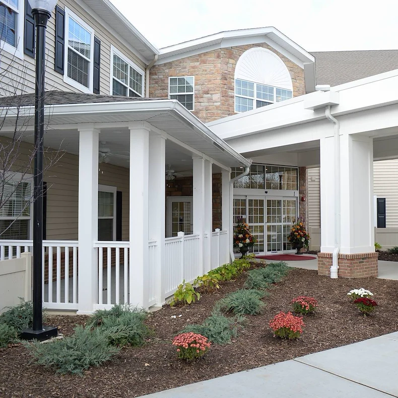 Image of Tallmadge Danbury (2)