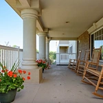 Image of The Inn at Garden Plaza (2)