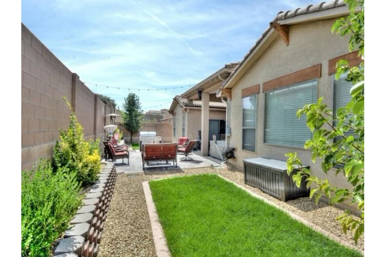Image of Loma Pinon Home (2)