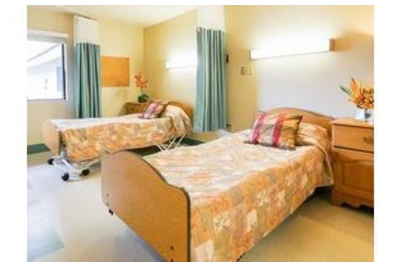 Image of Pacific Coast Manor (4)