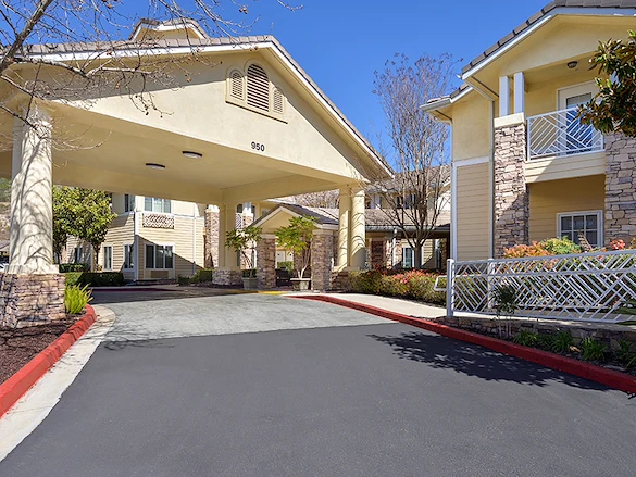 Image of Holiday Simi Hills (1)