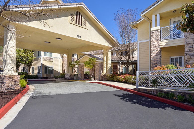 Image of Holiday Simi Hills (1)