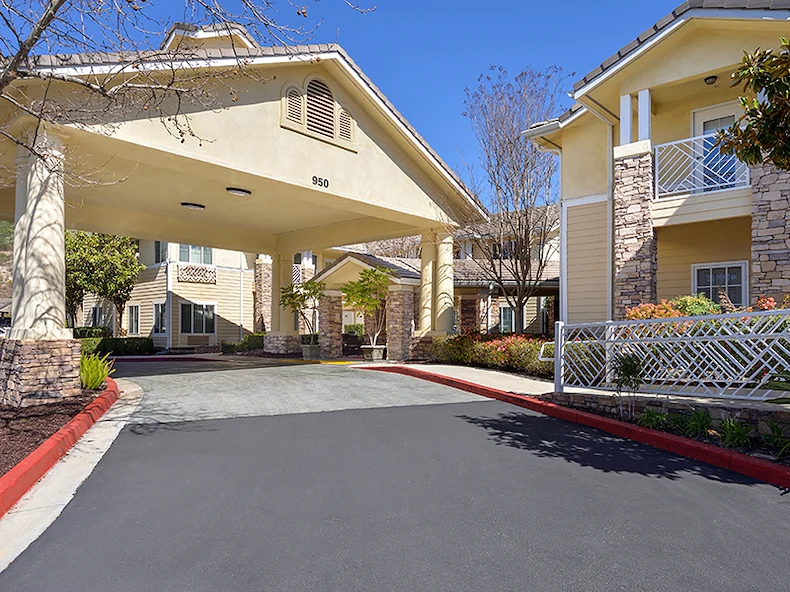 Image of Holiday Simi Hills (1)