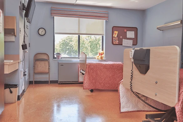 Image of Lafayette Manor, Inc (4)