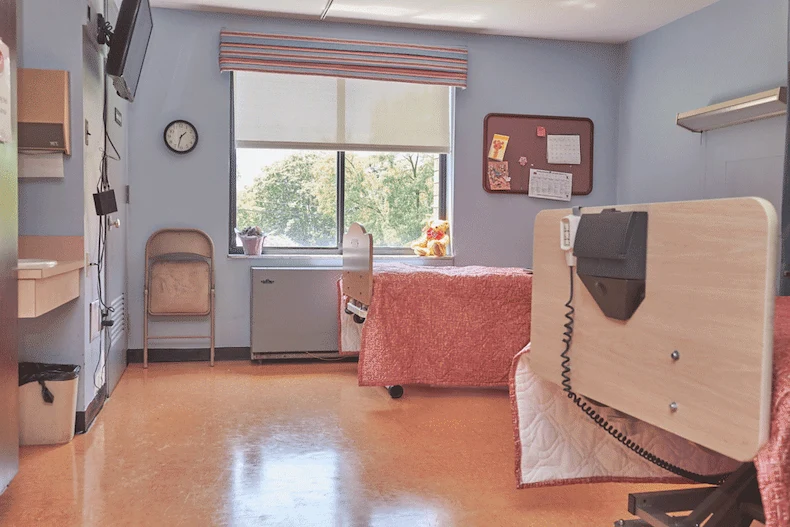 Image of Lafayette Manor, Inc (4)