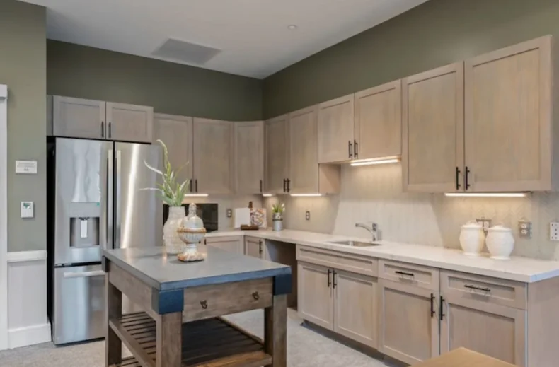 The Barclay at Tuckahoe resident living space