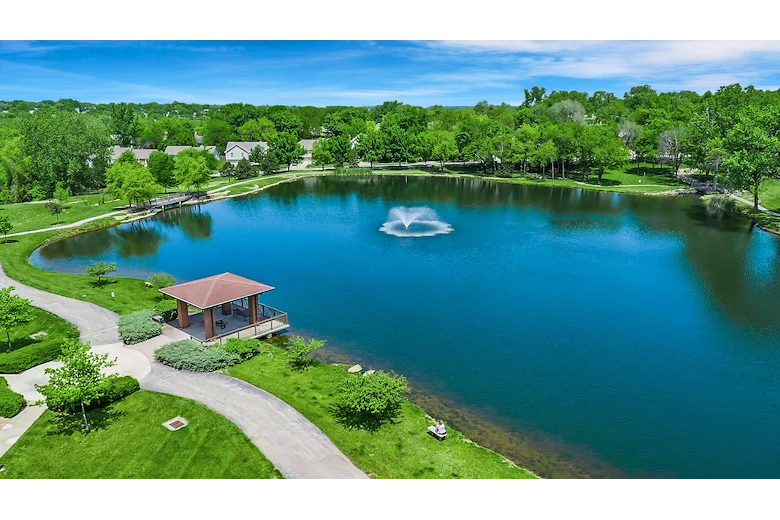 Image of Lakeview Village Senior Living (1)