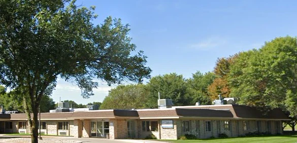 Image of Crescent Villa Apartments (1)