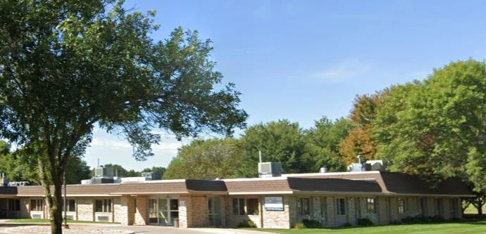 Image of Crescent Villa Apartments (1)