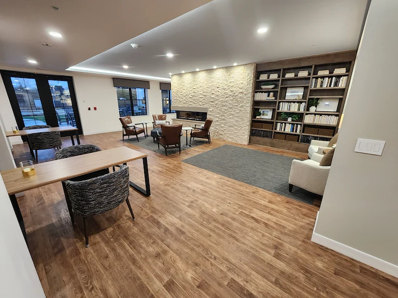 Image of Azura of Verona (3)