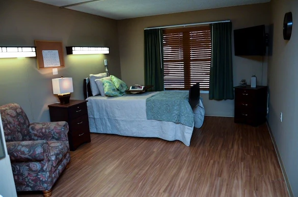 Image of Smoky Hill Rehabilitation Center (3)