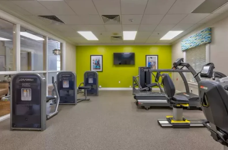 Image of Aston Gardens at Parkland Commons (8)