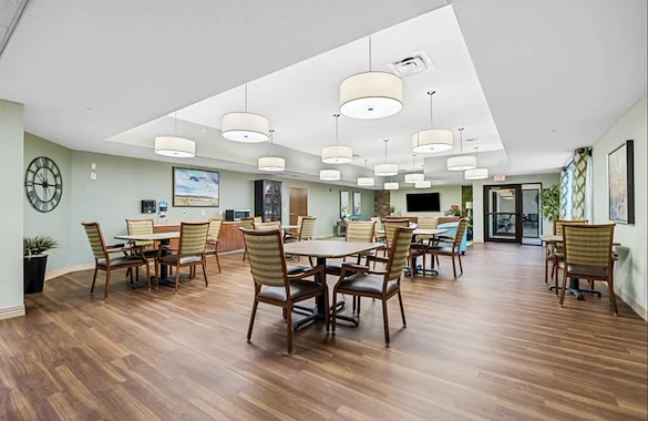 Image of Vancrest of Hicksville (6)