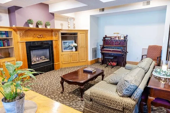 Image of Oak Park Place Albert Lea (5)