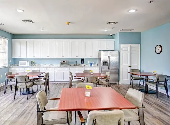 Image of Legacy Village of Park Regency (7)