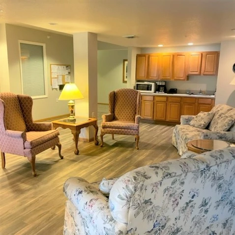 Sugar Creek Apartments independent senior living in Waukee, Iowa community room