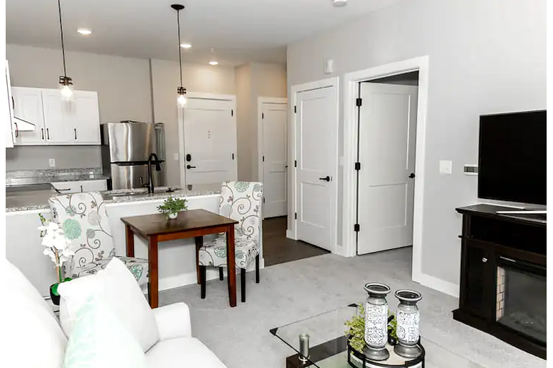 Image of Avalon Park Independent Living (4)