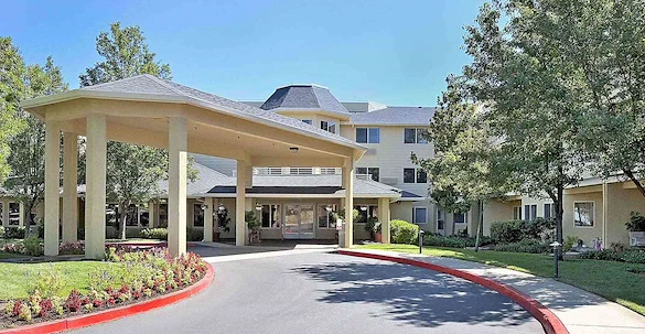 Image of Solstice Senior Living at Auburn (1)