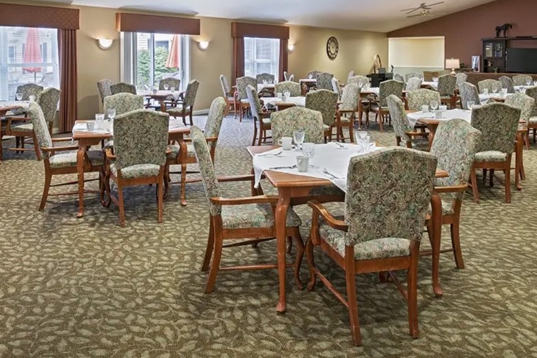 Image of American House Charlevoix Senior Living (5)