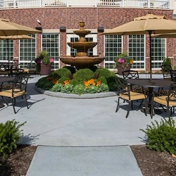Image of Green Oaks Senior Living (3)